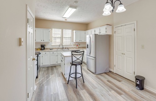 Gunter Afs House | Home w/Fenced Yard ~ 12 Mi to Dtwn Montgomery