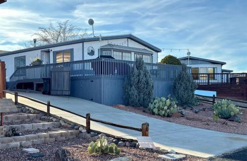 Greenehaven House | Home w Lake Powell Views- 90' EXTRA Long Driveway