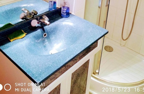 Alfortville Apartment | Homerez - Amazing appartement for 4 ppl. with garden and terrace at Alfortville