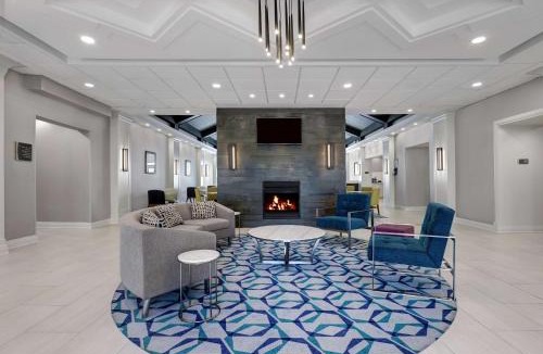 Westminster Hotel | Homewood Suites by Hilton London Ontario