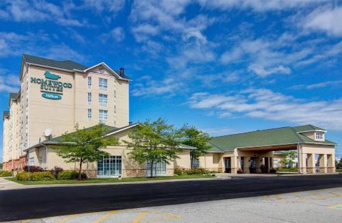 Oakville Hotel | Homewood Suites by Hilton Toronto Oakville