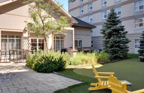 Markham Hotel | Homewood Suites by Hilton Toronto-Markham