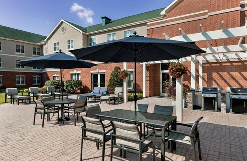 Harrisburg Hotel | Homewood Suites by Hilton Harrisburg East-Hershey Area