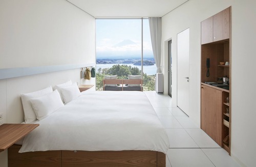 Oishi Cabin | HOSHINOYA Fuji