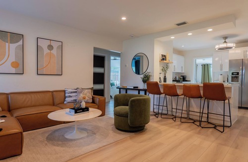 Central Fort Lauderdale House | Hot Tub, Fire Pit, Near Wilton, Beaches & Las Olas