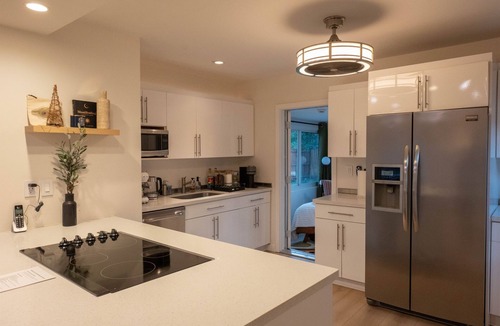 Central Fort Lauderdale House | Hot Tub, Fire Pit, Near Wilton, Beaches & Las Olas