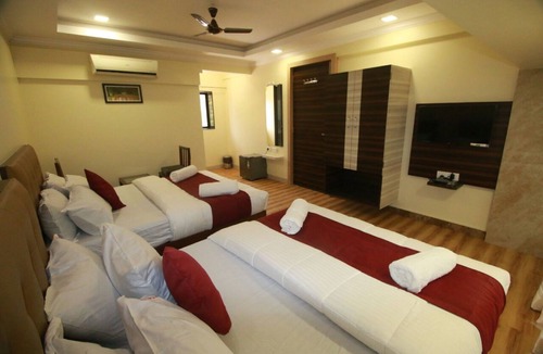 Vile Parle West Hotel | Hotel Alfa International