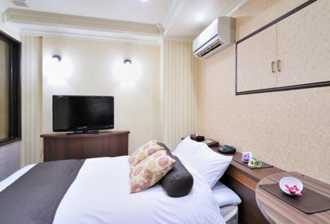 Kaminarimon Hotel | Hotel California Kaminarimon (Adult Only)