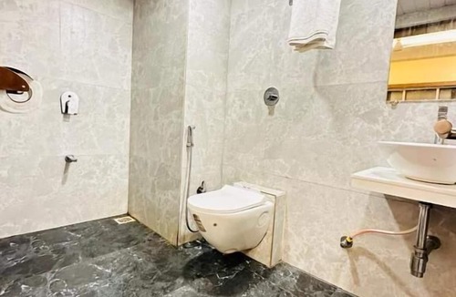 Kurla West Hotel | Hotel Downtown-Near US Embassy
