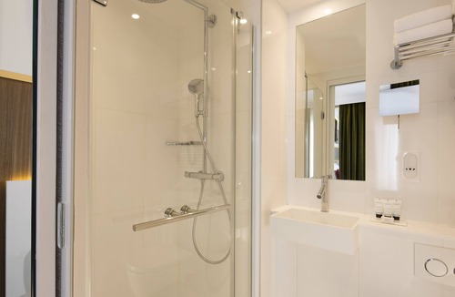 Faubourg Saint-Germain Hotel | Hotel Eiffel Turenne