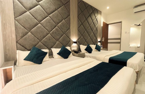 Santacruz West Hotel | Hotel Grand Executive
