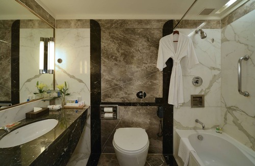 Churchgate Hotel | Hotel Marine Plaza Mumbai