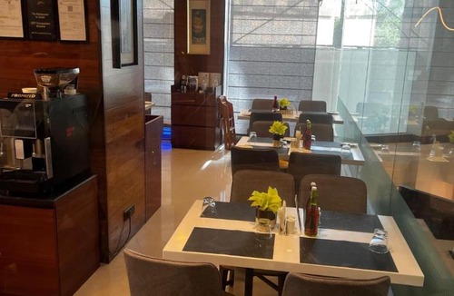 Vile Parle Hotel | Hotel Suba International Sahar Road Mumbai