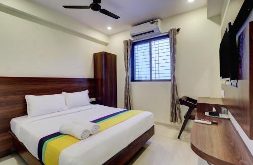 Masjid Bandar Hotel | Hotel Victoria Grace