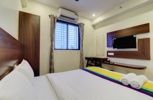 Masjid Bandar Hotel | Hotel Victoria Grace