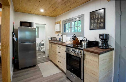 Fenelon Falls House | House ∙ 1 bedroom ∙ 4 guests