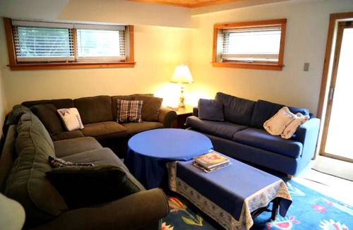 Markdale House | House ∙ 1 bedroom ∙ 17 guests