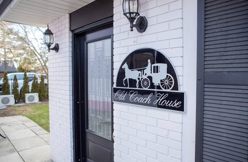 Burlington House | House ∙ 2 bedrooms ∙ 3 guests