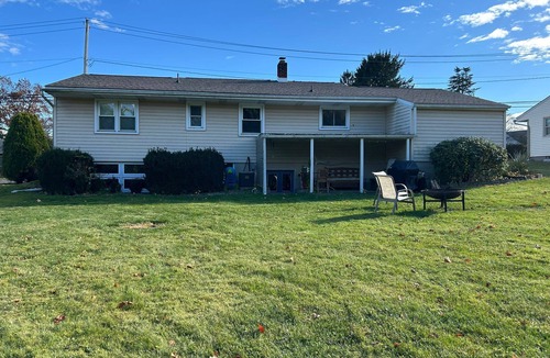 Park Forest Village House | House - 30 minute walk to Penn State campus