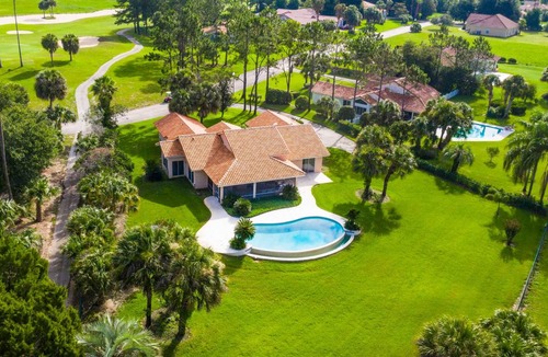 Groveland House | House ∙ 4 bedrooms ∙ 10 guests