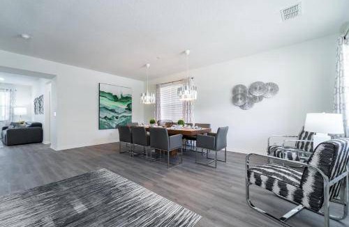 Legacy Park House | House ∙ 5 bedrooms ∙ 10 guests