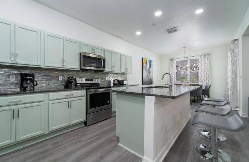 Legacy Park House | House ∙ 5 bedrooms ∙ 10 guests