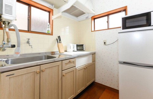 Nishi-Shinjuku House | House Near Shinjuku Central Park!