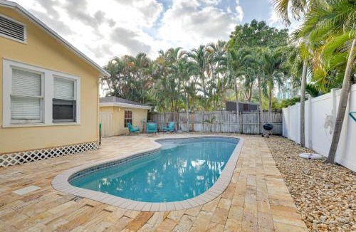 Harbordale House | House w/Shared Pool Access: 4 Mi to Beaches!