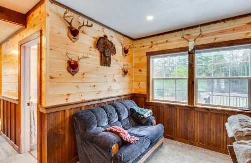 Olanta House | Houtzdale Home w/Shuffleboard & Pickleball!