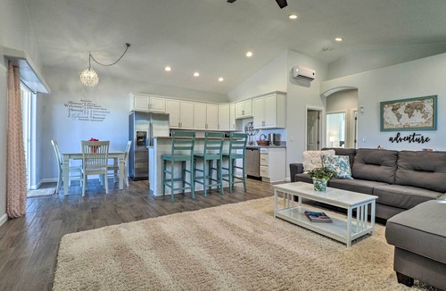 Hurricane Apartment | Hurricane Getaway w/Yard - 25 Mi to Zion!