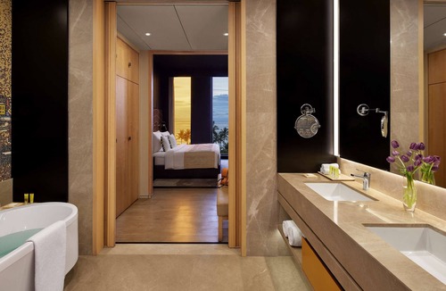 Santacruz West Hotel | Hyatt Centric Juhu Mumbai