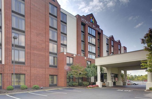 South Hills Hotel | Hyatt Place Pittsburgh Airport
