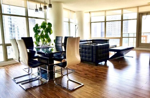 CityPlace Apartment | HydeWest - Mariner Furnished Suite