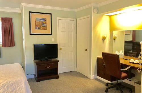 Cape May Court House Hotel | Hyland Motor Inn
