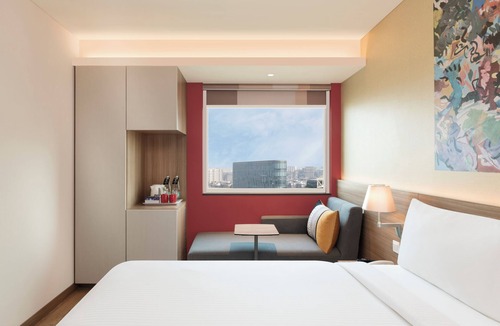 Kalina Hotel | Ibis Mumbai Bkc