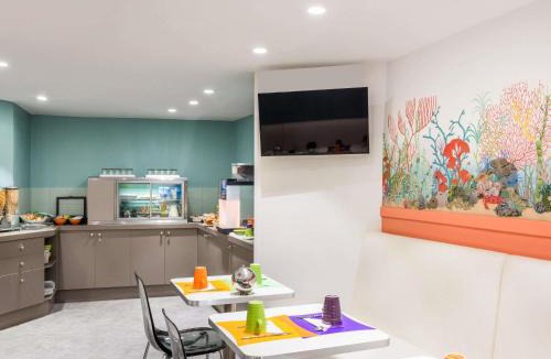 Republique–Point-du-Jour Hotel | ibis Styles Paris Boulogne Marcel Sembat
