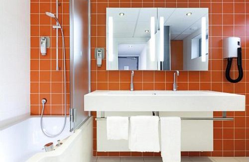Montrouge Hotel | ibis Styles Paris Porte d'Orléans