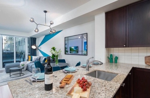 CityPlace Apartment | Iceboat Terrace-Downtown-Ent District