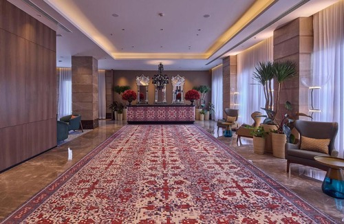 Vile Parle East Hotel | ICONIQA - The Lifestyle Hotel of Mumbai