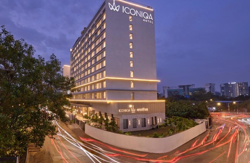 Vile Parle East Hotel | ICONIQA - The Lifestyle Hotel of Mumbai