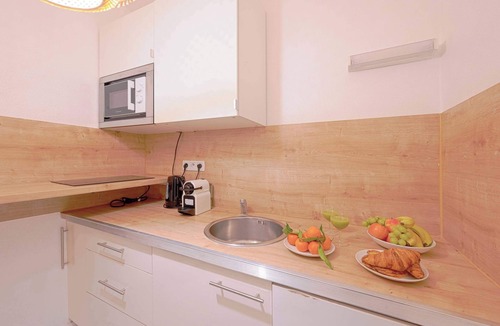 Issy-les-Moulineaux Apartment | Ideal Family Apartment