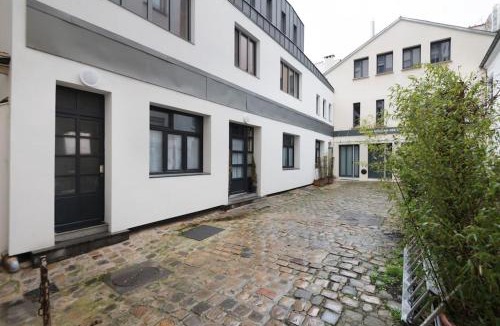 Quartier du Faubourg-Montmartre Apartment | Ideal for exploring Paris on foot