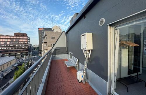 Sugamo Apartment | IKEBUKURO LoveSugamo 交通便利 山手線巣鴨駅徒歩3分 池袋駅4分 2ー4人 エレベーター WIFI 新宿 渋谷 銀座 浅草 銀座 原宿アクセス便利 空港直通