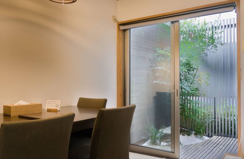 Kamiikebukuro Ski Chalet | Ikebukuro Nigo - Tokyo architectural small villa