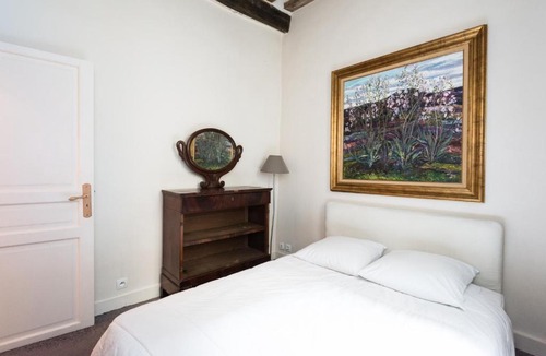 Les Iles Apartment | Île Saint-Louis apartment