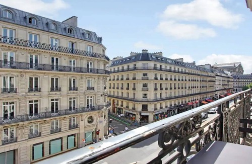 Saint-Vincent-de-Paul Apartment | IN MINT CONDITION!165m2 OF PURE HAUSSMANN LUXURY-OPERA GRANDS MAGASINS