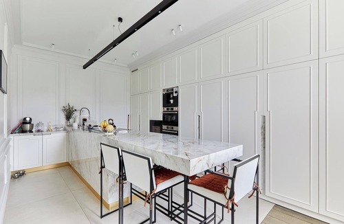 17th Arrondissement Apartment | Incredible Apartment Etoile Porte Maillot