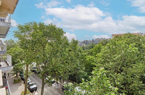17th Arrondissement Apartment | Incredible Apartment Etoile Porte Maillot