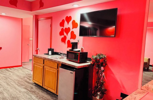 Harrisburg Hotel | Inn of The Dove Harrisburg-Hershey Romantic Suites