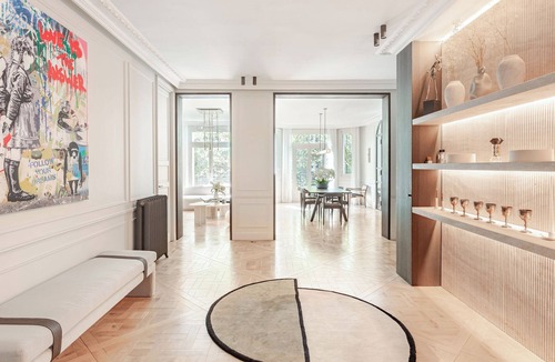 Faubourg-du-Roule House | Insta-Worthy Parisian 4BR Apt | Eiffel Tower Vibes